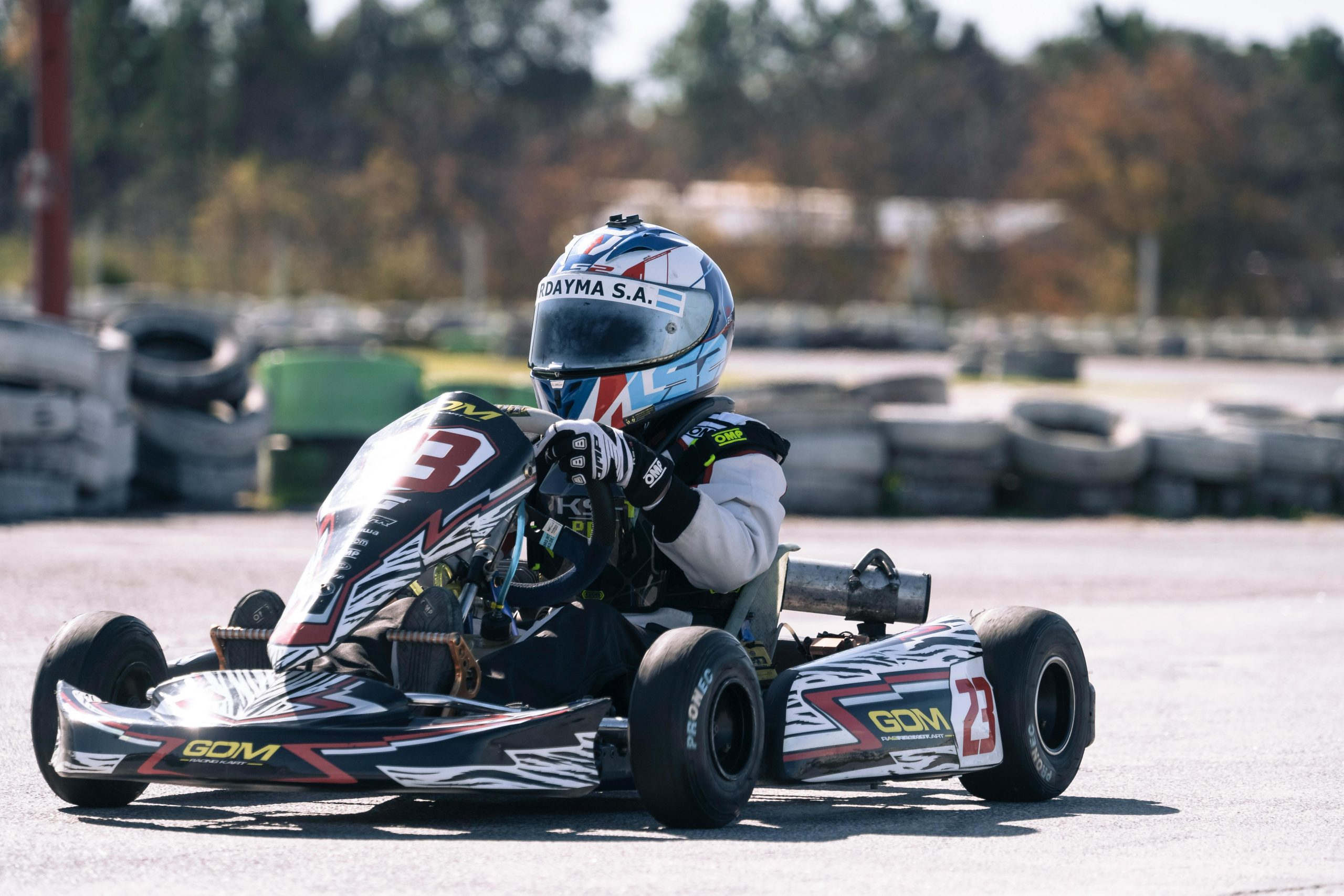 Exploring the Challenges and Triumphs of Early Automobile Racing