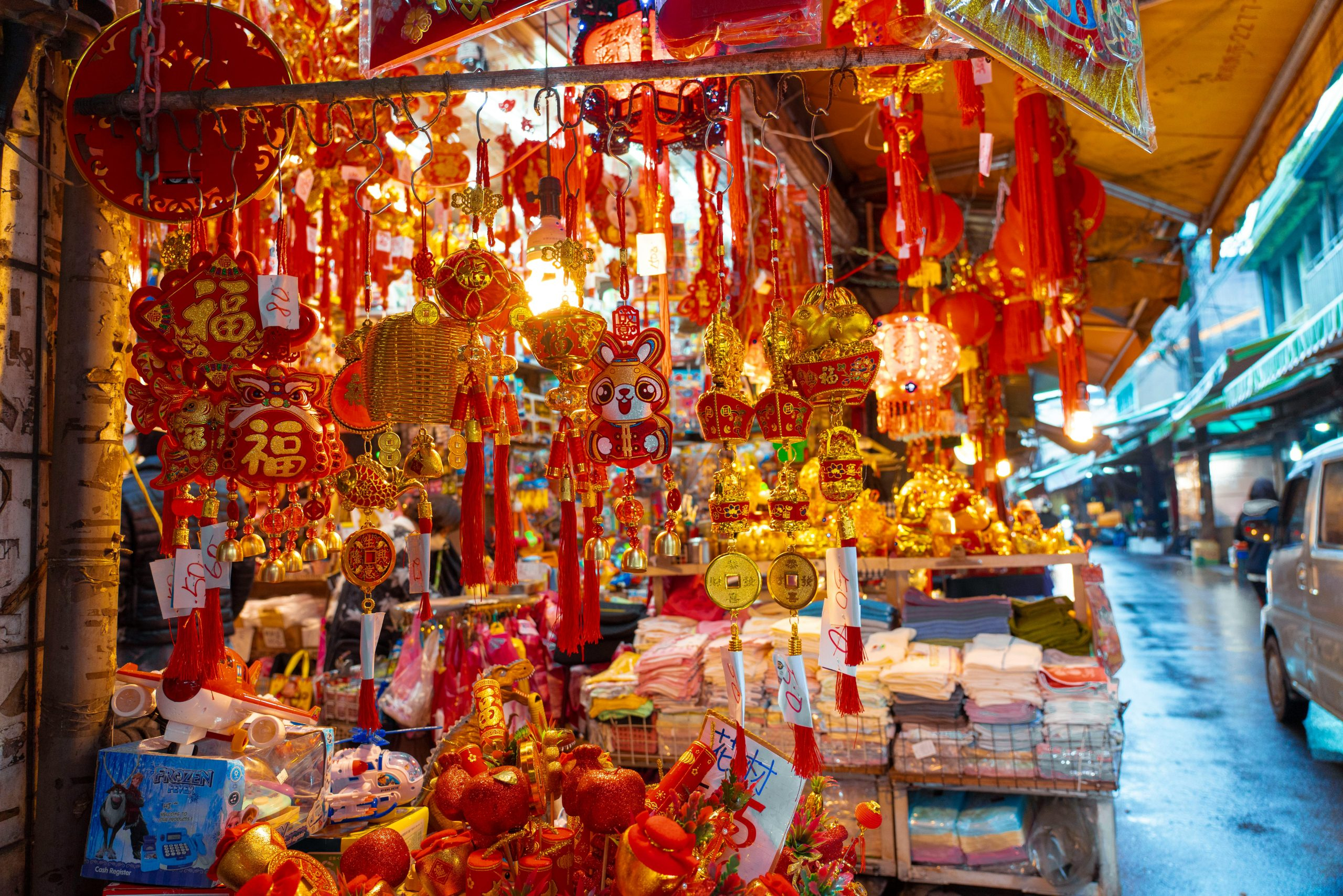 The Cultural Significance of Souvenirs and Global Markets