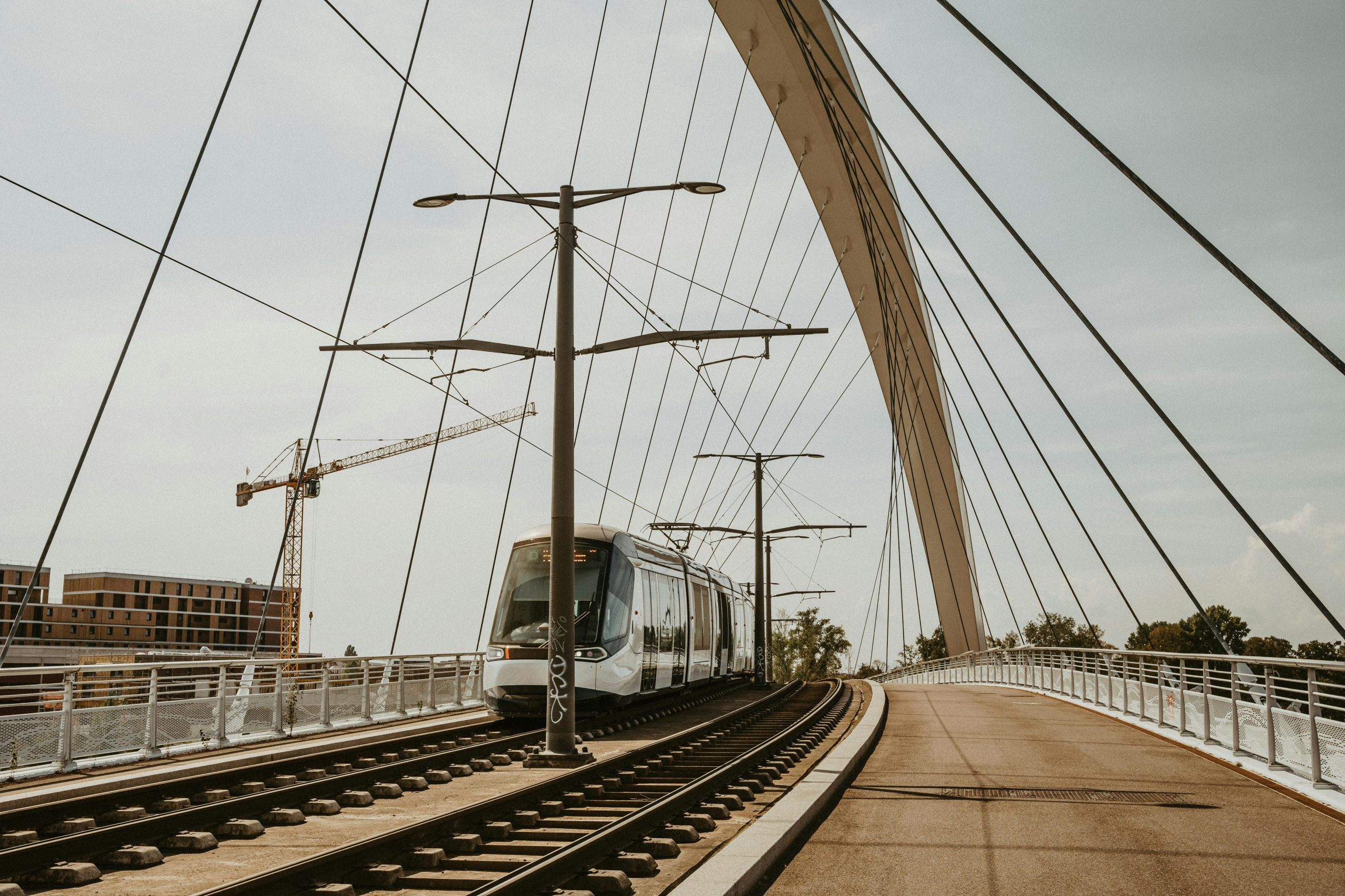 Innovative Ways to Stay Connected While Traveling Internationally