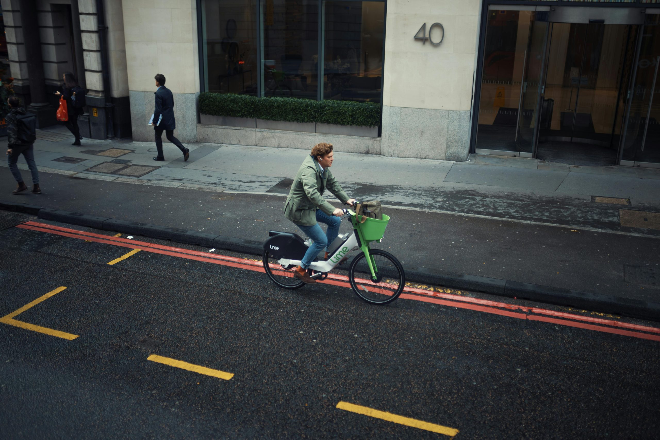 Future-Proofing Your Commute with Sustainable Mobility Options